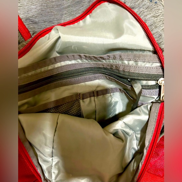 The North Face Pivoter Laptop Backpack Red/Gray - Unisex - Picture 6 of 12